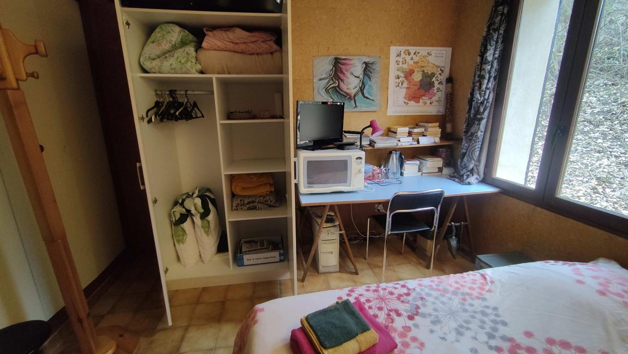 Chambre Dans Villa Le Chaffaut-Saint-Jurson Luaran gambar
